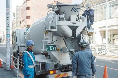 日本の現場で働く人